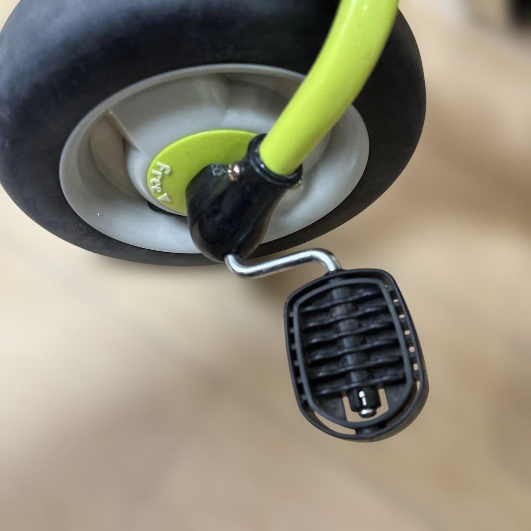 中古】 TOWN 三輪車 ブラック・グリーン　ides compo