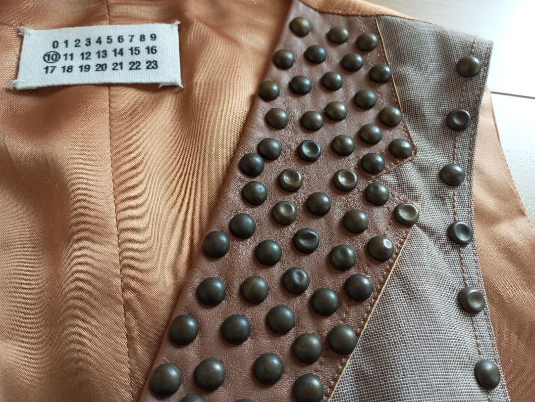 マルタンマルジェラ　本人期　スタッズ　ジレ　ベスト