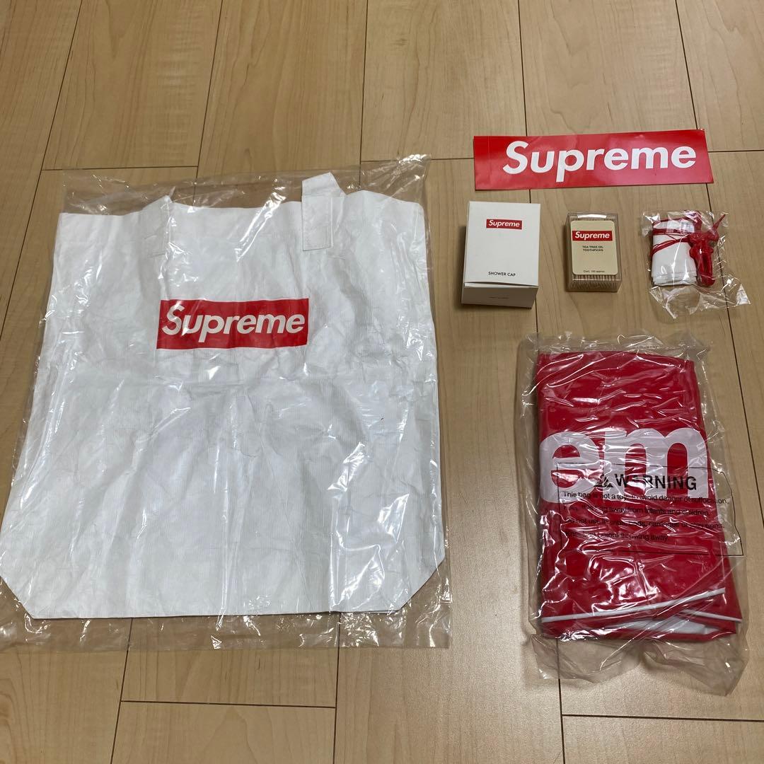 supreme ノベルティ5点セットとボックスロゴステッカー1枚