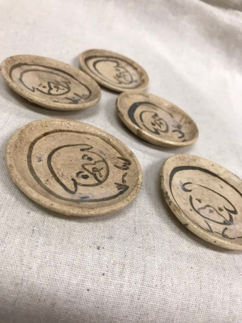 瀬戸の豆皿(石皿) 仔犬 ５枚組 (B)