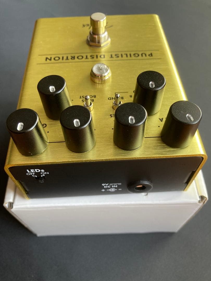 Fender PUGILIST DISTORTION ギターエフェクター