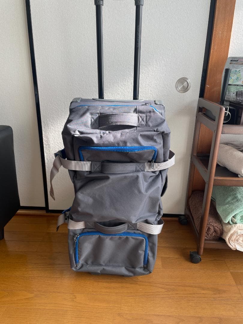 DAKINE グレー キャリーカートバッグ