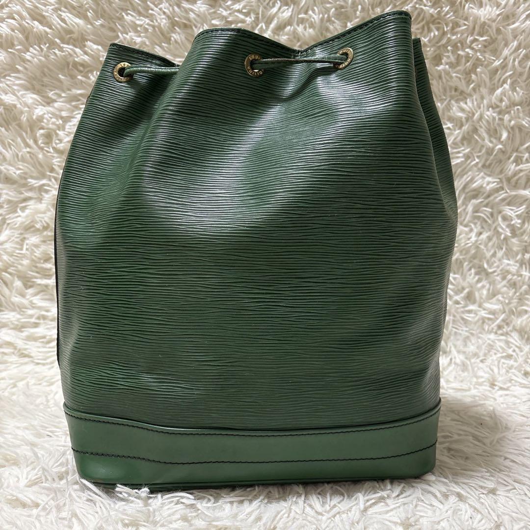 ルイ・ヴィトン LOUIS VUITTON ノエ ボルネオグリーン エピ