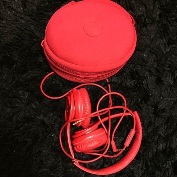 Beats ヘッドホン 格安