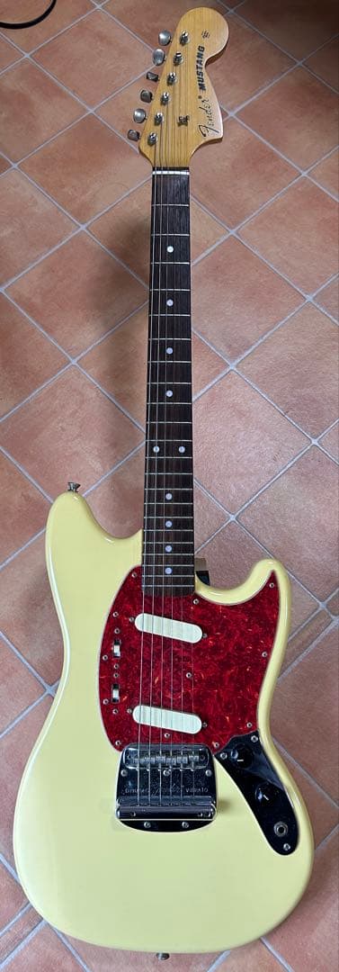 Fender Japan ムスタング