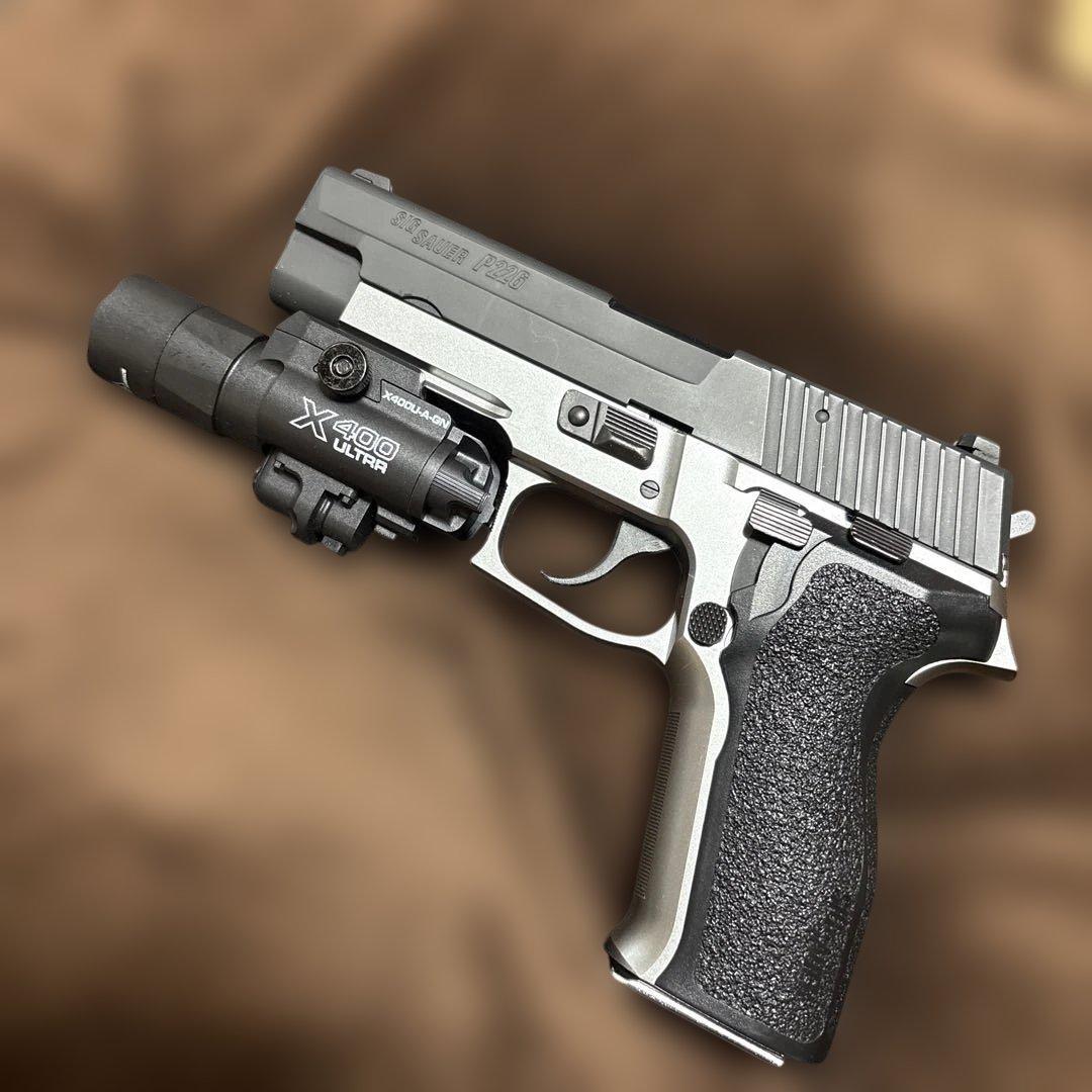 中々美品 東京マルイ シグ P226 RAIL E2 ステンレス シグ レイル