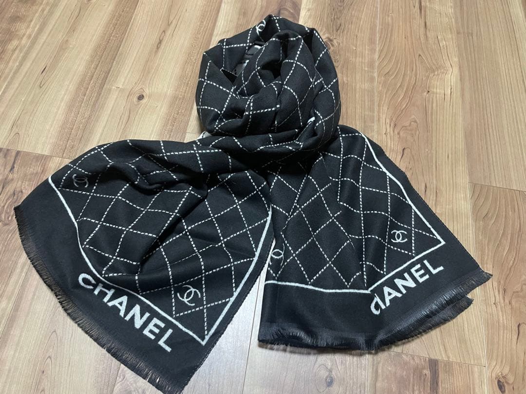 未使用 CHANEL ロゴ ノベルティ マフラー ストール ブラック