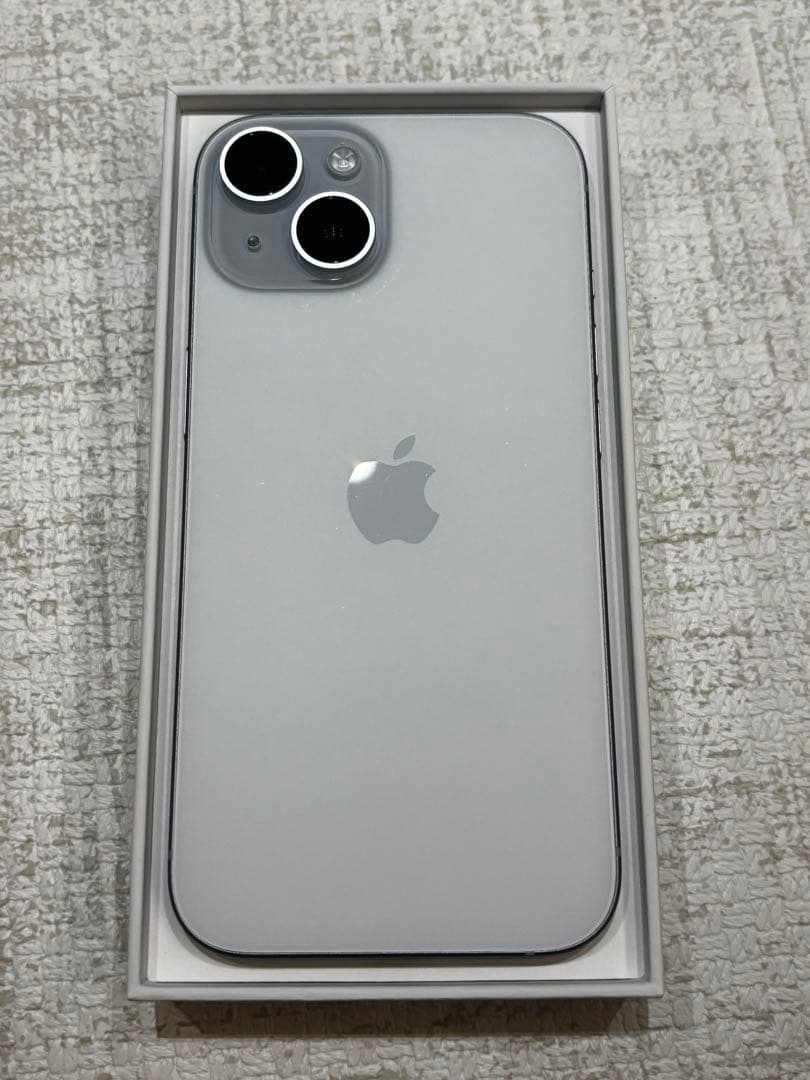 iPhone15 128GB ブルー SIMフリー 箱付 超美品 ハートケース