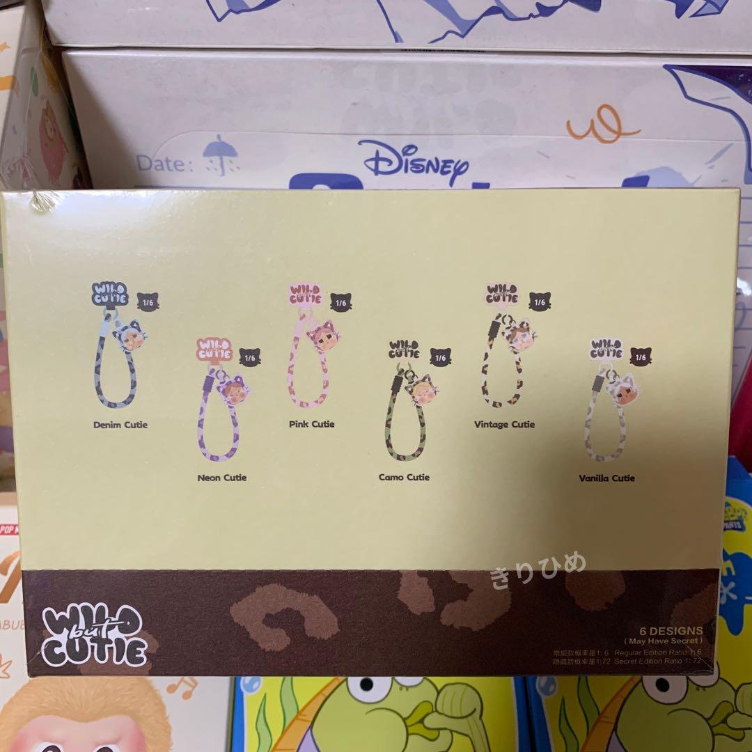 【値下げ中】Popmart wild but cutie フォンチャーム 新品