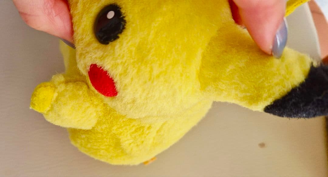 【オークション】ポケモン ピカチュウ 初期 初代 レトロ TOMY ぬいぐるみ