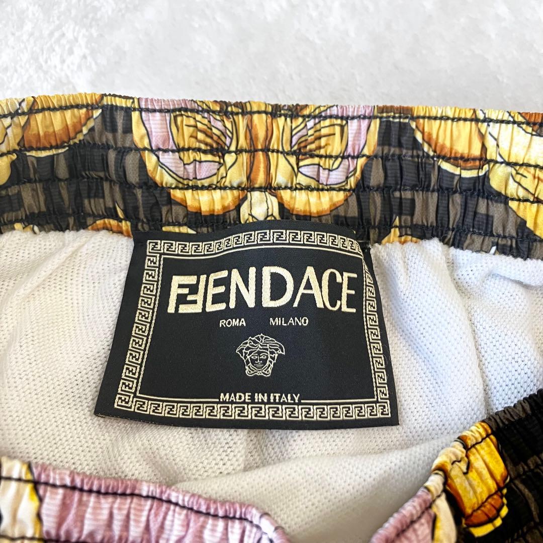 ★美品★フェンダーチェ　スイムパンツ　サイズ50 ズッカ　バロック