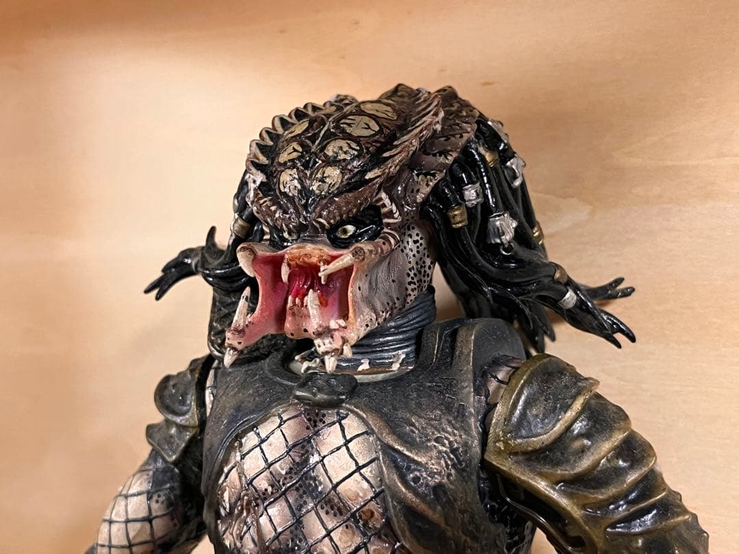 プレデター ガレージキット 塗装完成品 約33cm