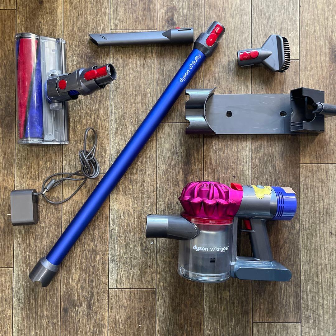 Dyson SV11v7 クリーナー本体 充電アダプター ダイソン