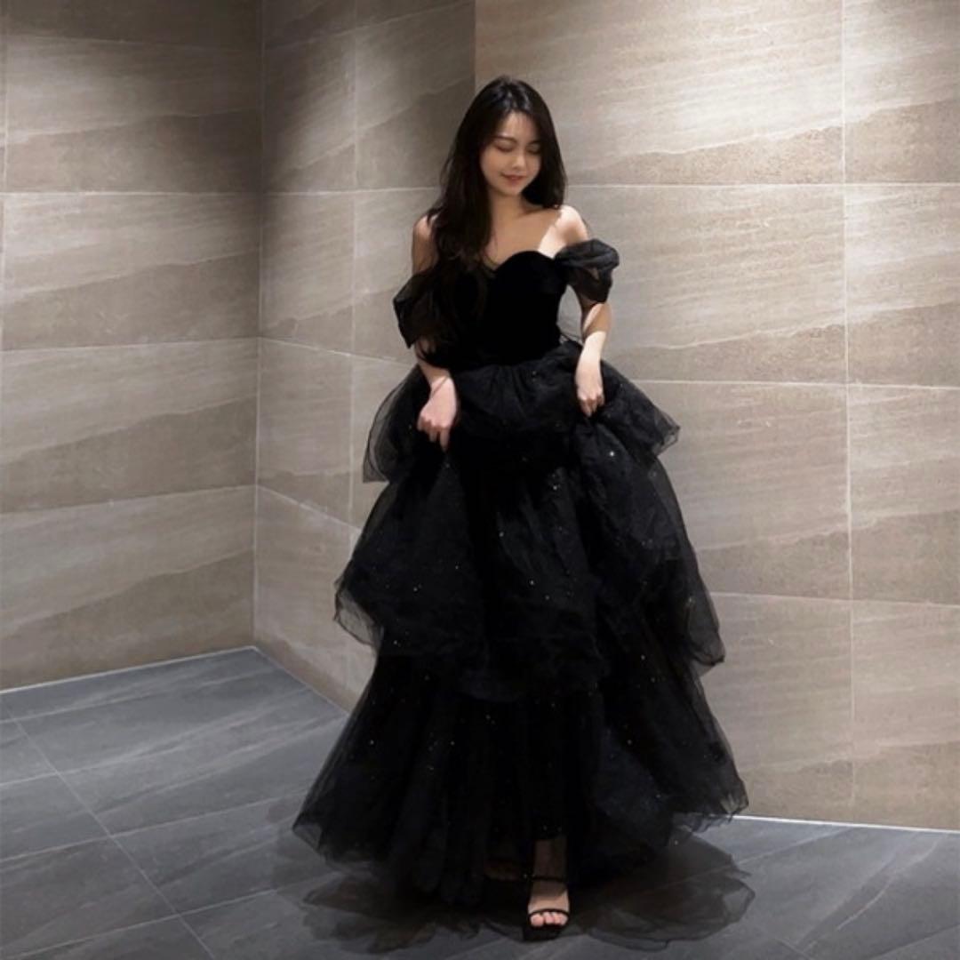 ブラックドレス　ウェディング