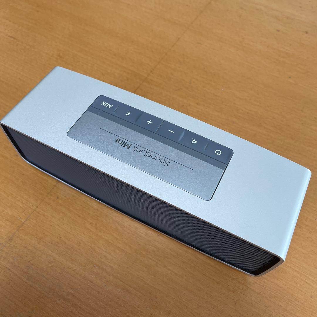 美品！BOSE SoundLink Mini 有線にて使用可能 充電時赤点灯無し