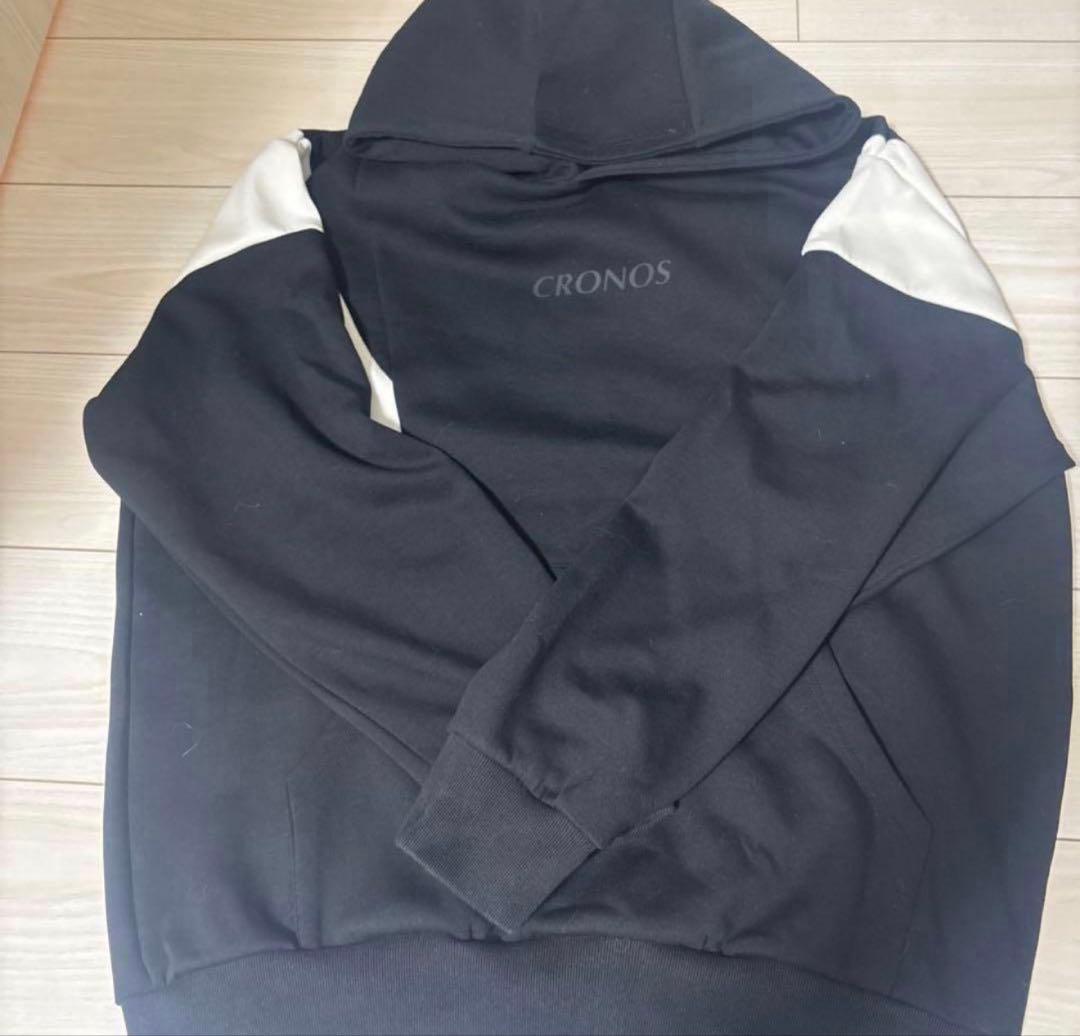 クロノス パーカー ブラック S
