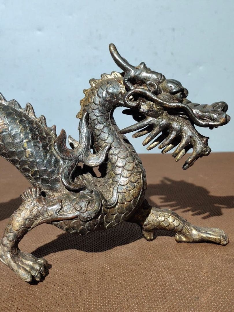 時代物　純銅製泥金龍　アンティーク　置物　古美術