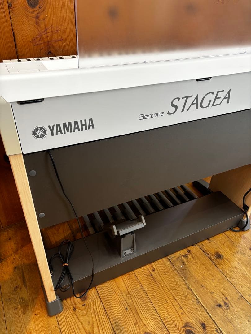 ヤマハ　YAMAHA エレクトーン　STAGEA ELB−02 椅子付き