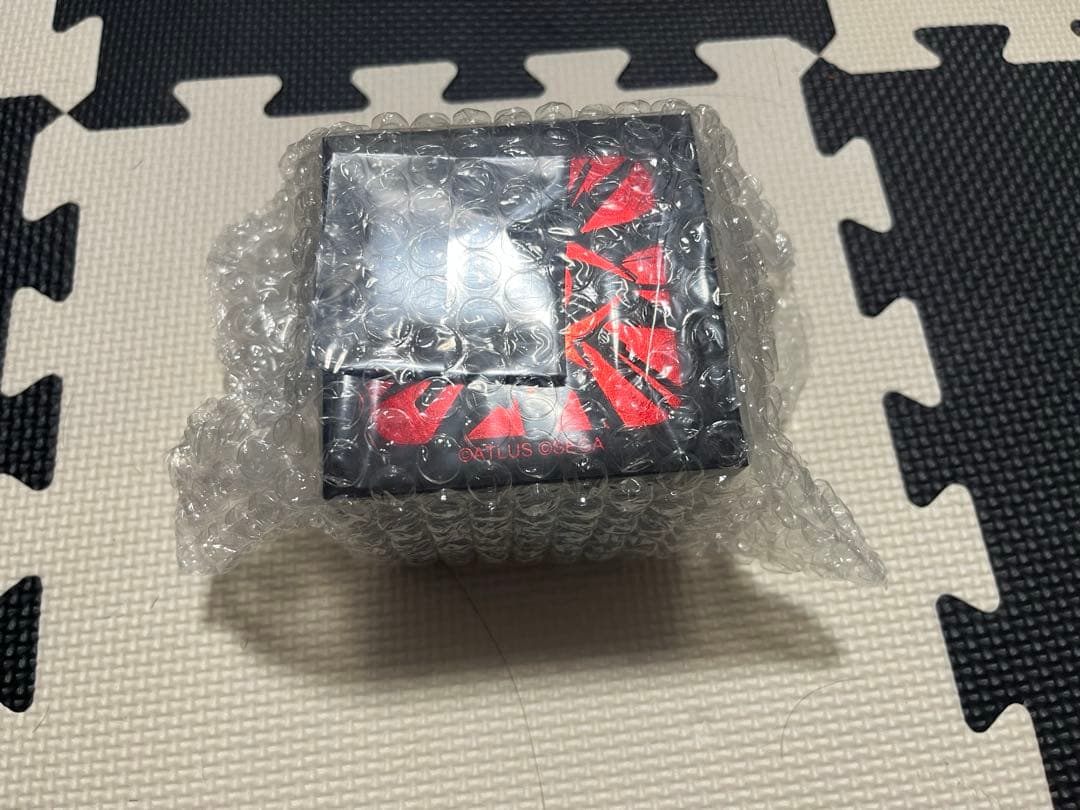 ペルソナ5 時計【25周年限定メメントスモチーフ限定腕時計】