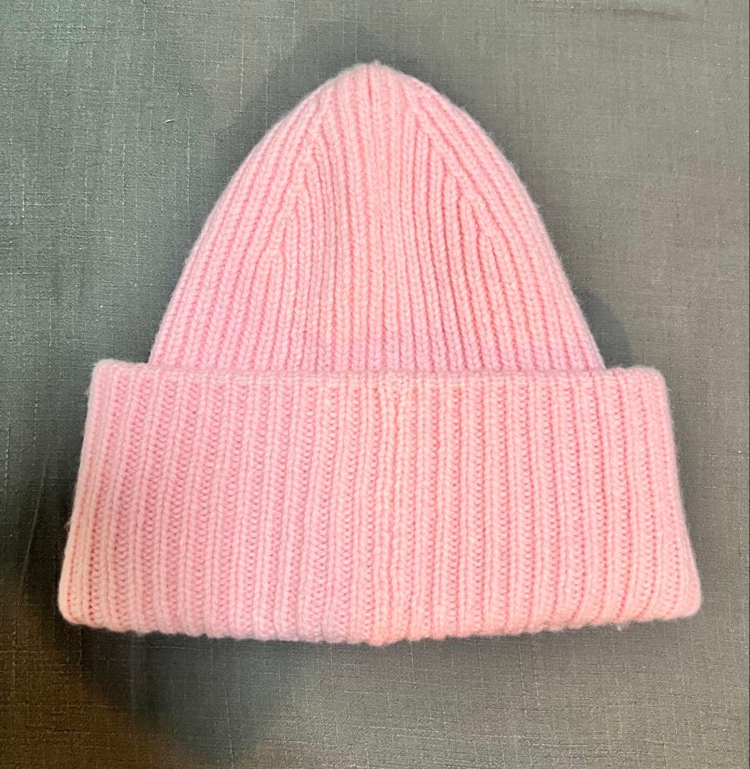 ACNE STUDIOS ラージFACEロゴビーニー