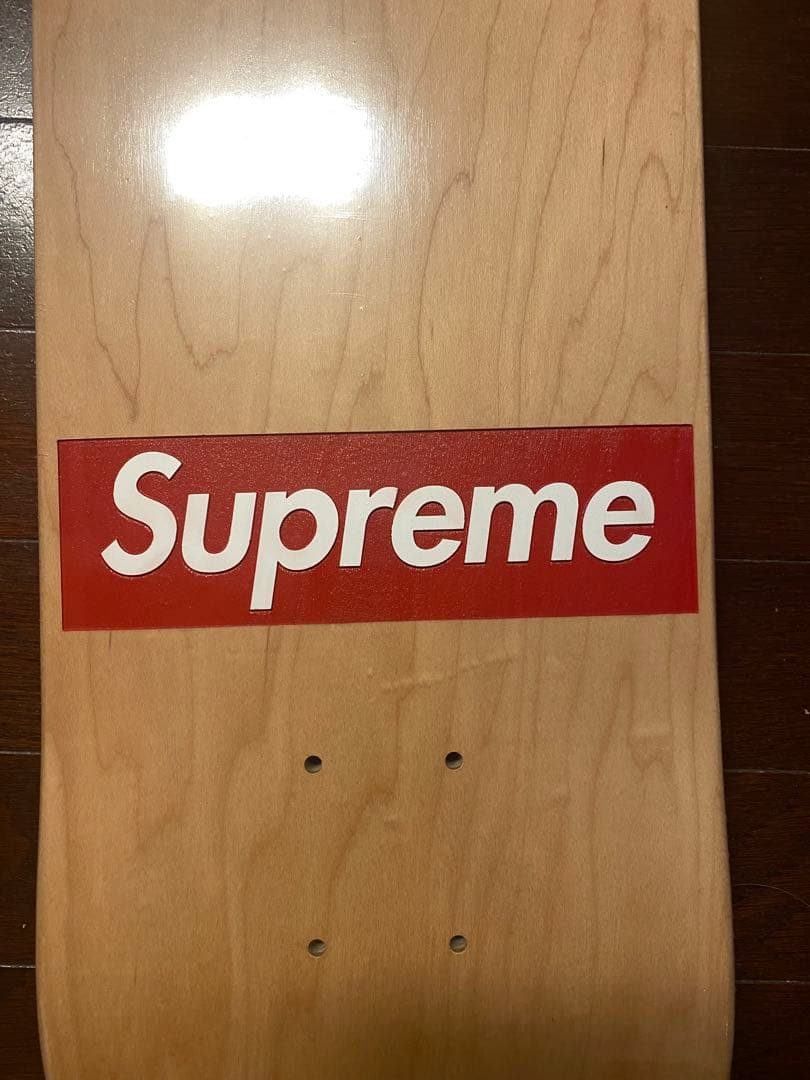 Supreme スケボーデッキ　シュプリーム立体ロゴ