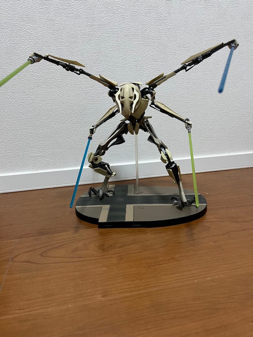 コトブキヤ　ARTFX グリーヴァス将軍