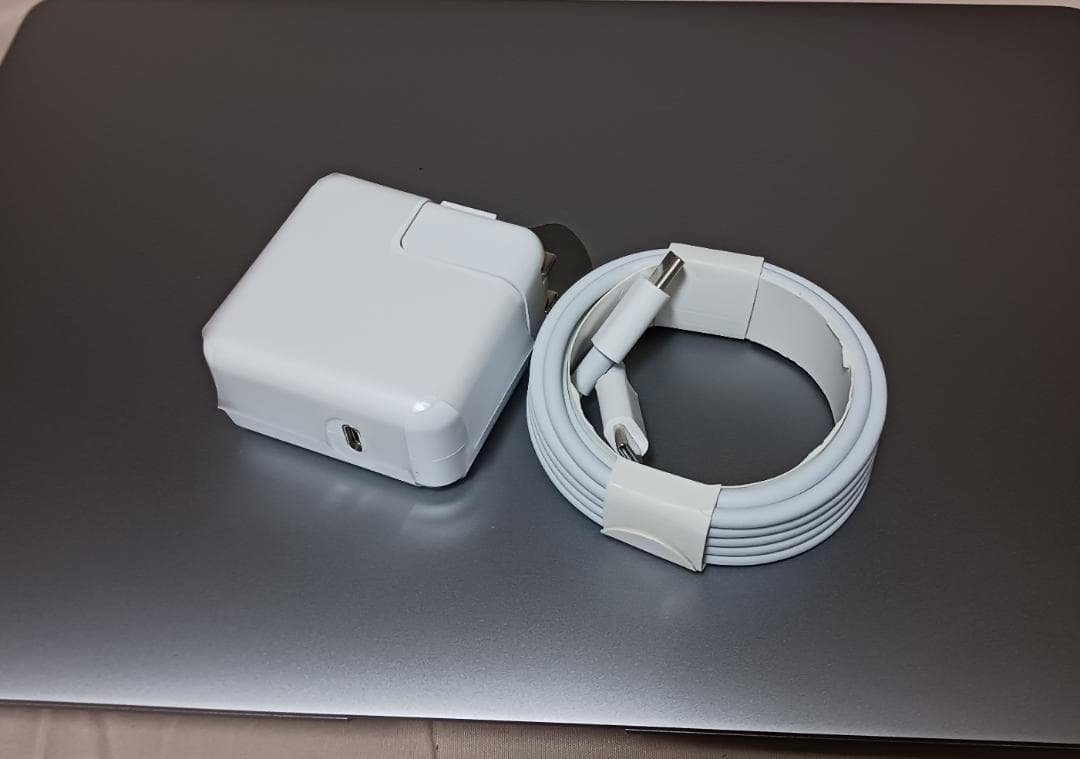 i5/16G/128G 新BAT　MacBook Air 13　2019 グレー