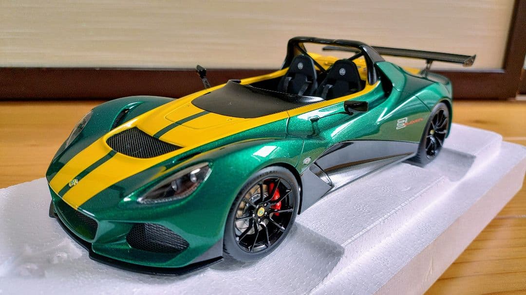 1/18　ミニカー　オートアート　ロータス　スリーイレブン　AUTOart