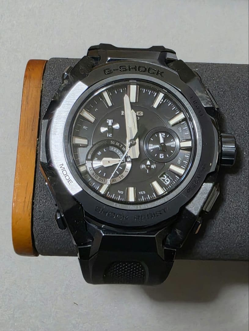 G-SHOCK MTG-B4000B-1A2JFブルーブラック期間限定価格