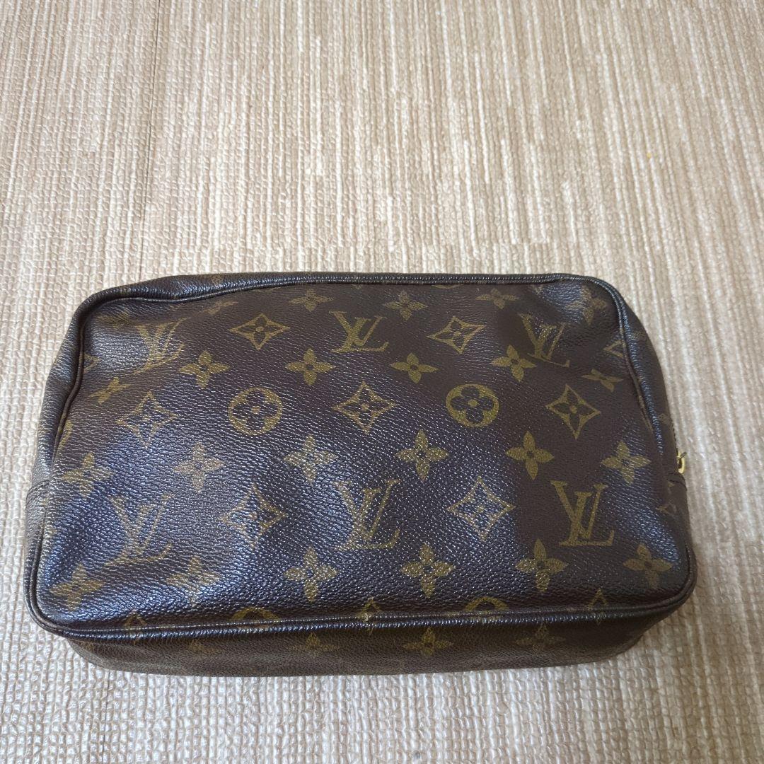 ルィヴィトンモノグラムバック