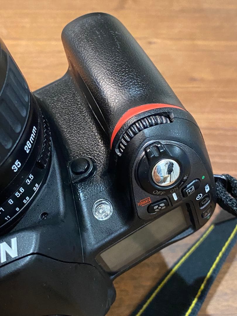 Nikon D80 ニコン　CCDデジタル一眼タムロン　28-70 動作品