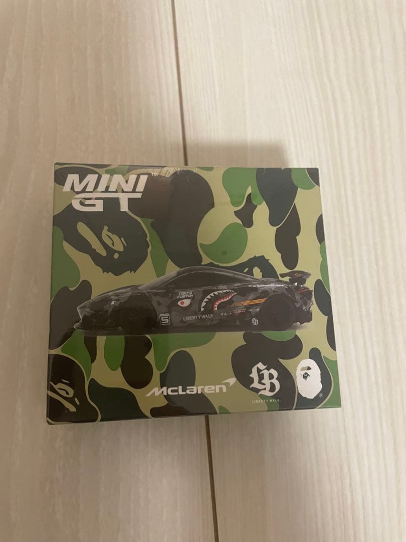 ミニカー Bape Liberty Walk MCLARREN 720S
