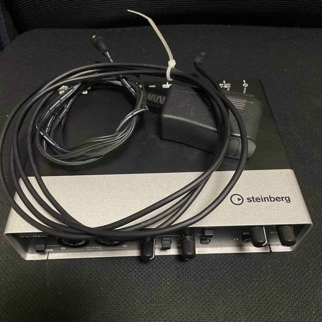 Steinberg UR242 USBオーディオインターフェイス