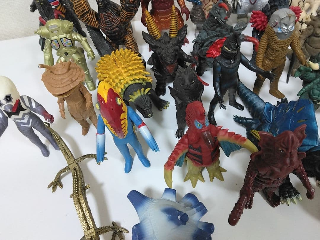 ウルトラマンシリーズ 怪獣フィギュア39体＋DXギンガスパーク付き☆全40個