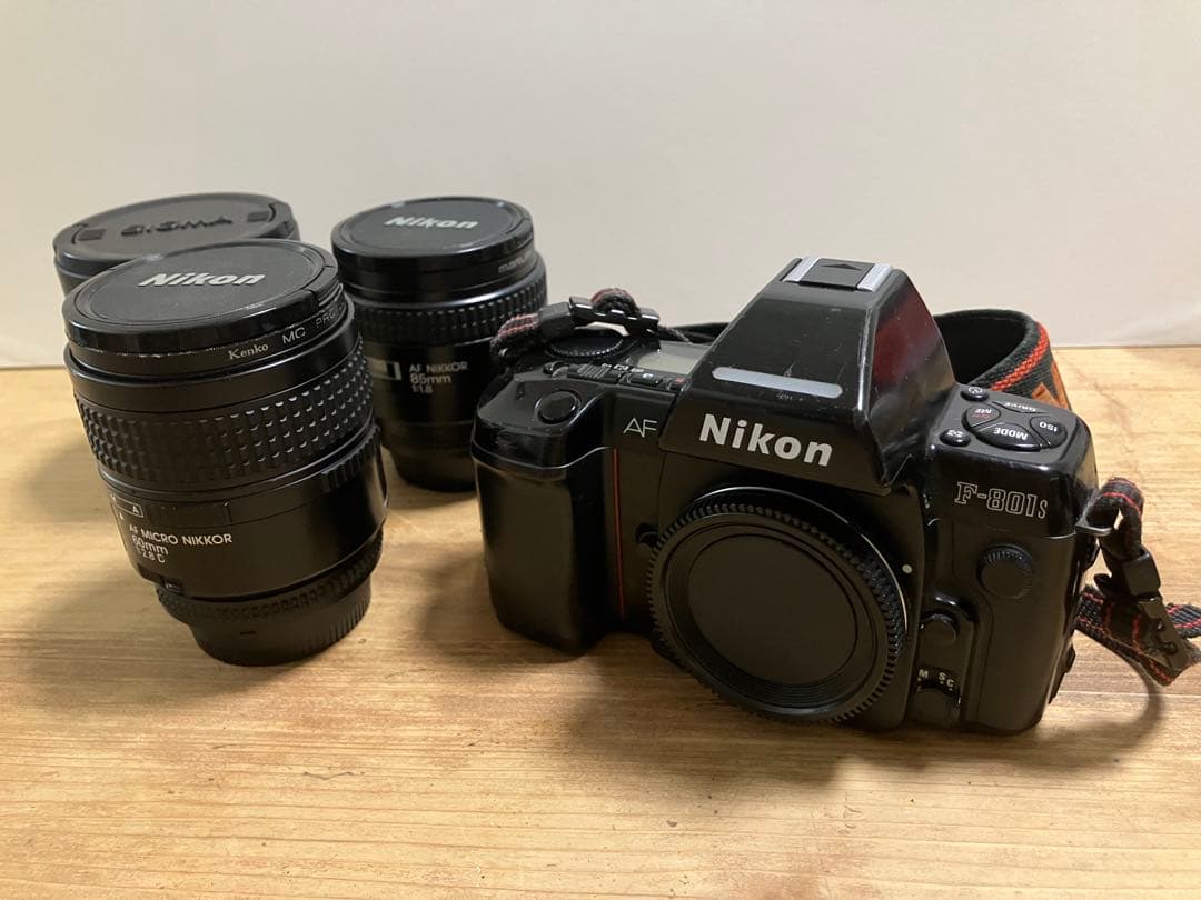 田*中様 Nikon F-801S 一眼レフカメラ レンズ3本付き　美品