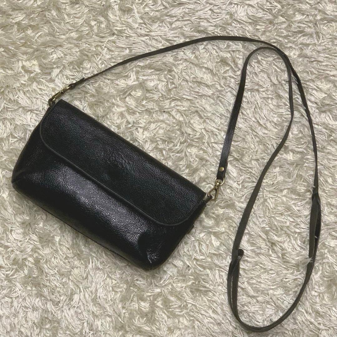 極美品✨イルビゾンテ ショルダーウォレット ブラック ロゴ レザー 革