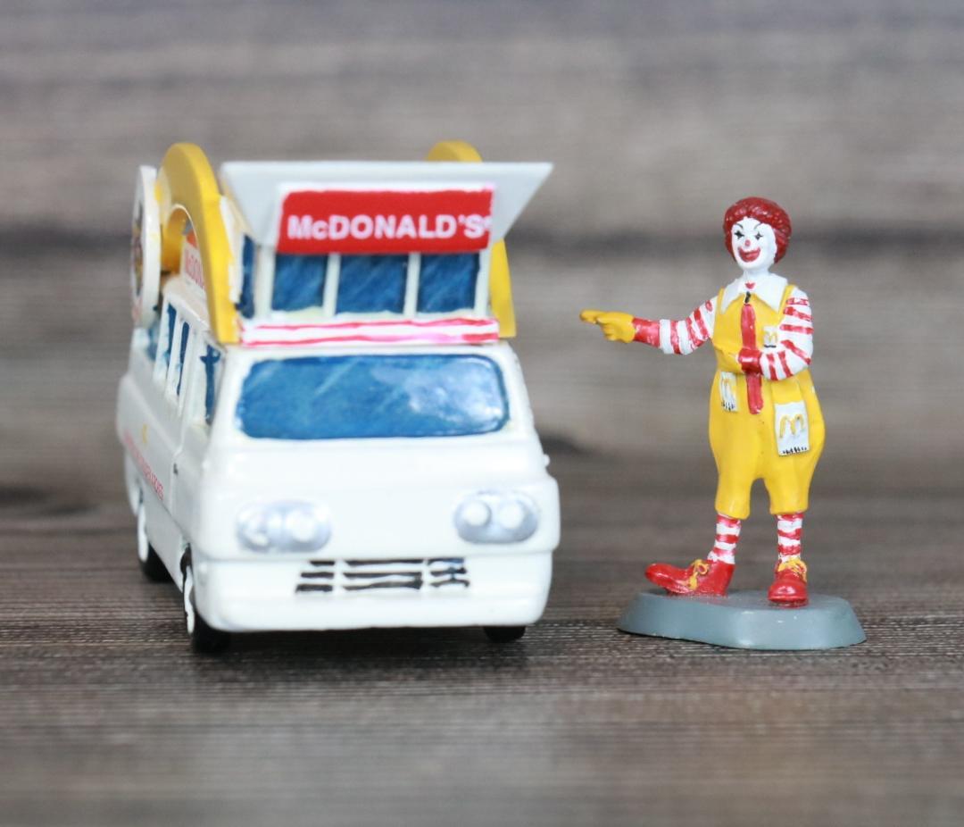 【ヴィンテージ】マクドナルド　アンティーク雑貨 ロナルドとマクドナルドのバン