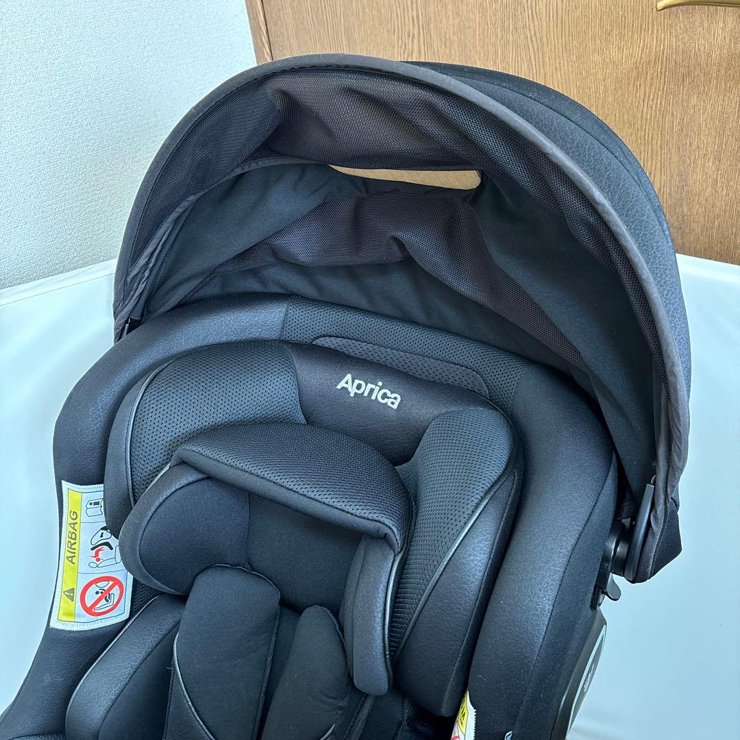 Aprica クルリラビッテエックス ブラック チャイルドシート　R129適合