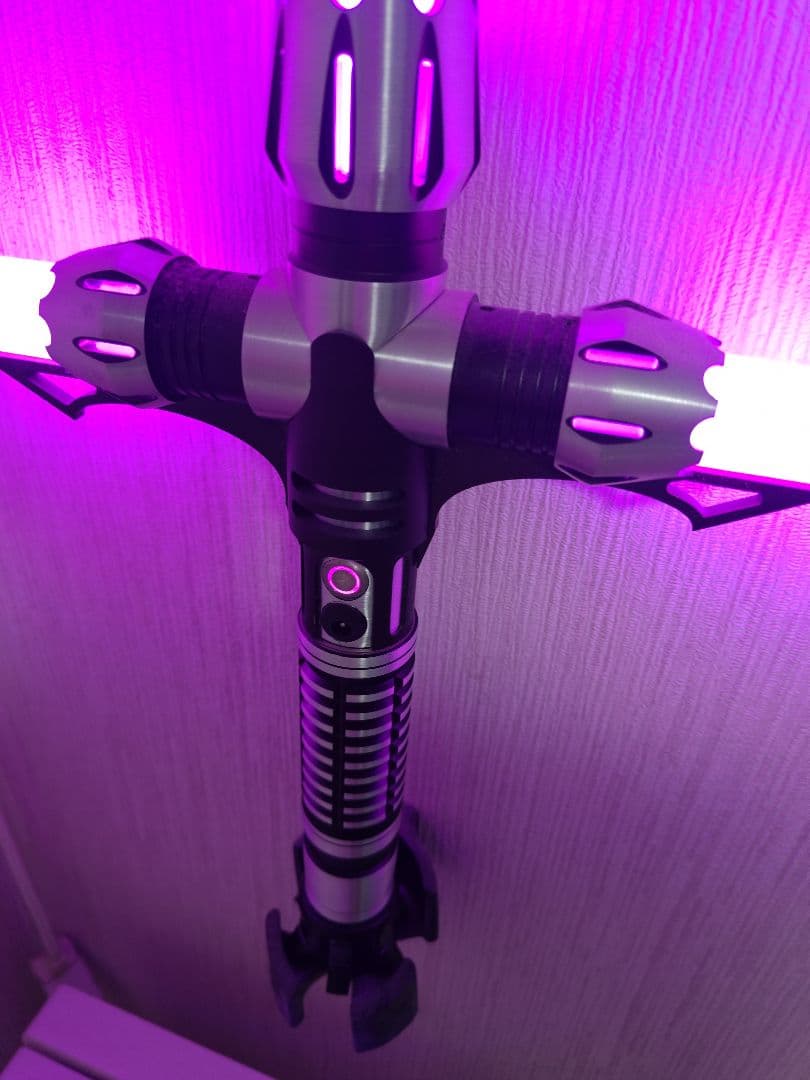 クロスガード型ライトセーバー saber forge