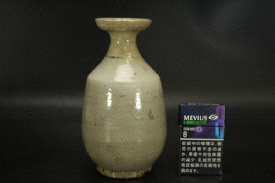 骨董 李朝 白磁 瓶 時代物(A445)