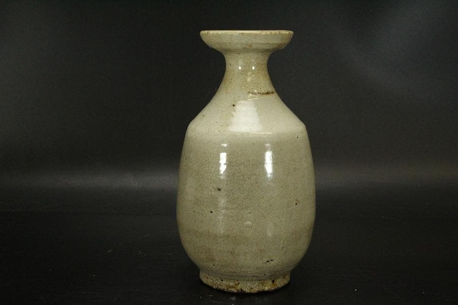 骨董 李朝 白磁 瓶 時代物(A445)