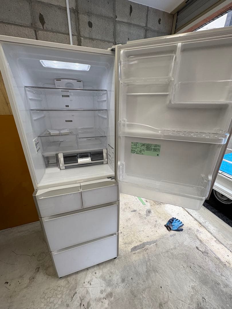 大阪近郊/配送設置込/日立401L大型冷蔵庫