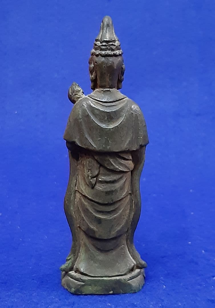 鎌倉期 鏨彫り観音菩薩　観音様 仏像 骨董