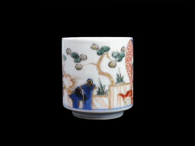 古伊万里　毘沙門亀甲紋に楼閣山水の図　猪口 のぞき　C371AS-fbua