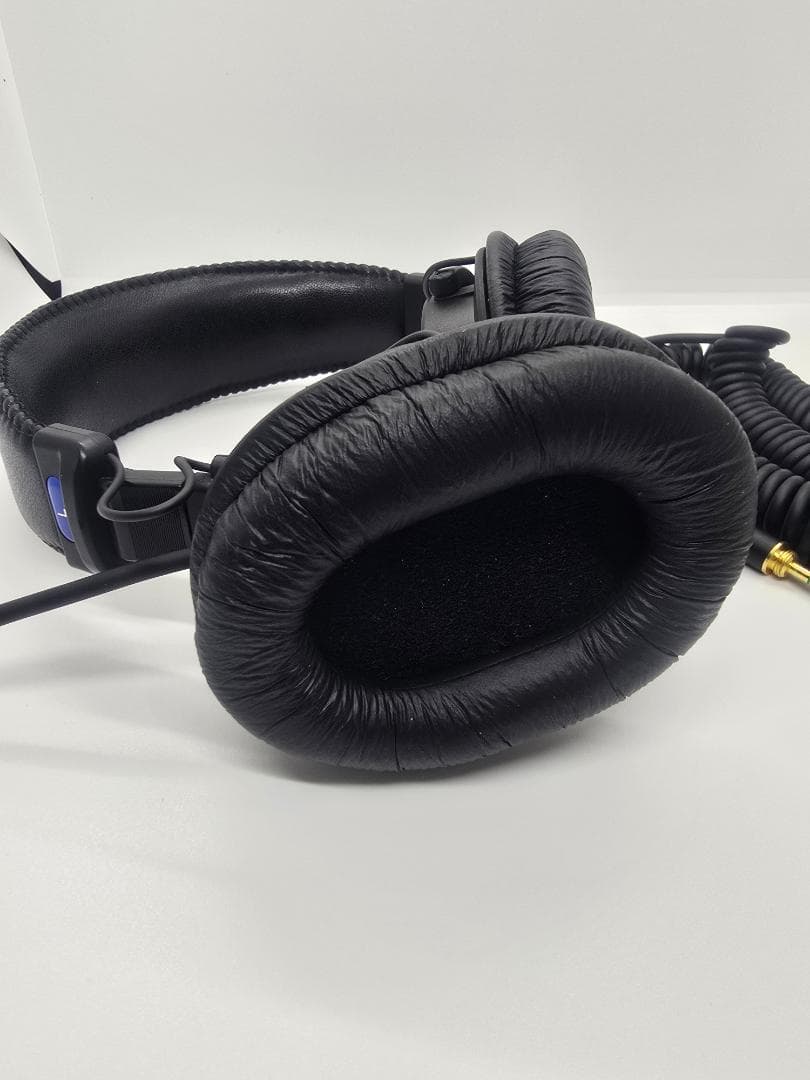 【完品】SONY MDR-7506 モニターヘッドフォン