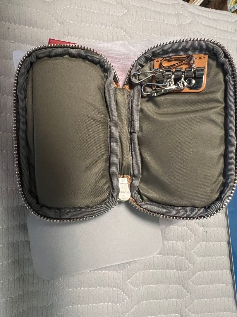 つ*る様 カワニシカバン　新品キーケースkees キャメル 小銭入れのオマケ付！