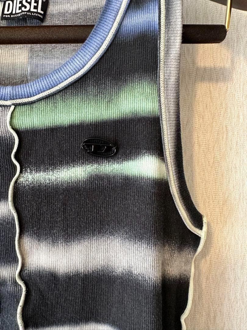 トップス Diesel 22ss Gradation D Logo Tank Top