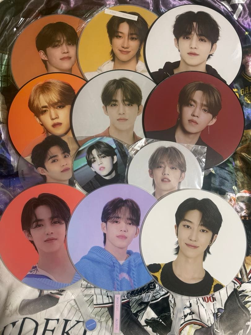 seventeen うちわ　ボード