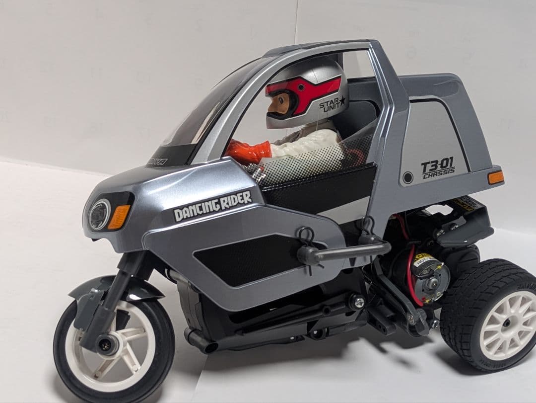 TAMIYA 1/8ダンシングライダーT3-01 2.4GHzフルセット