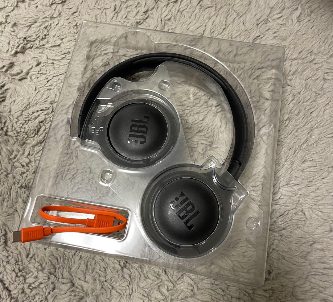 JBL ヘッドフォン